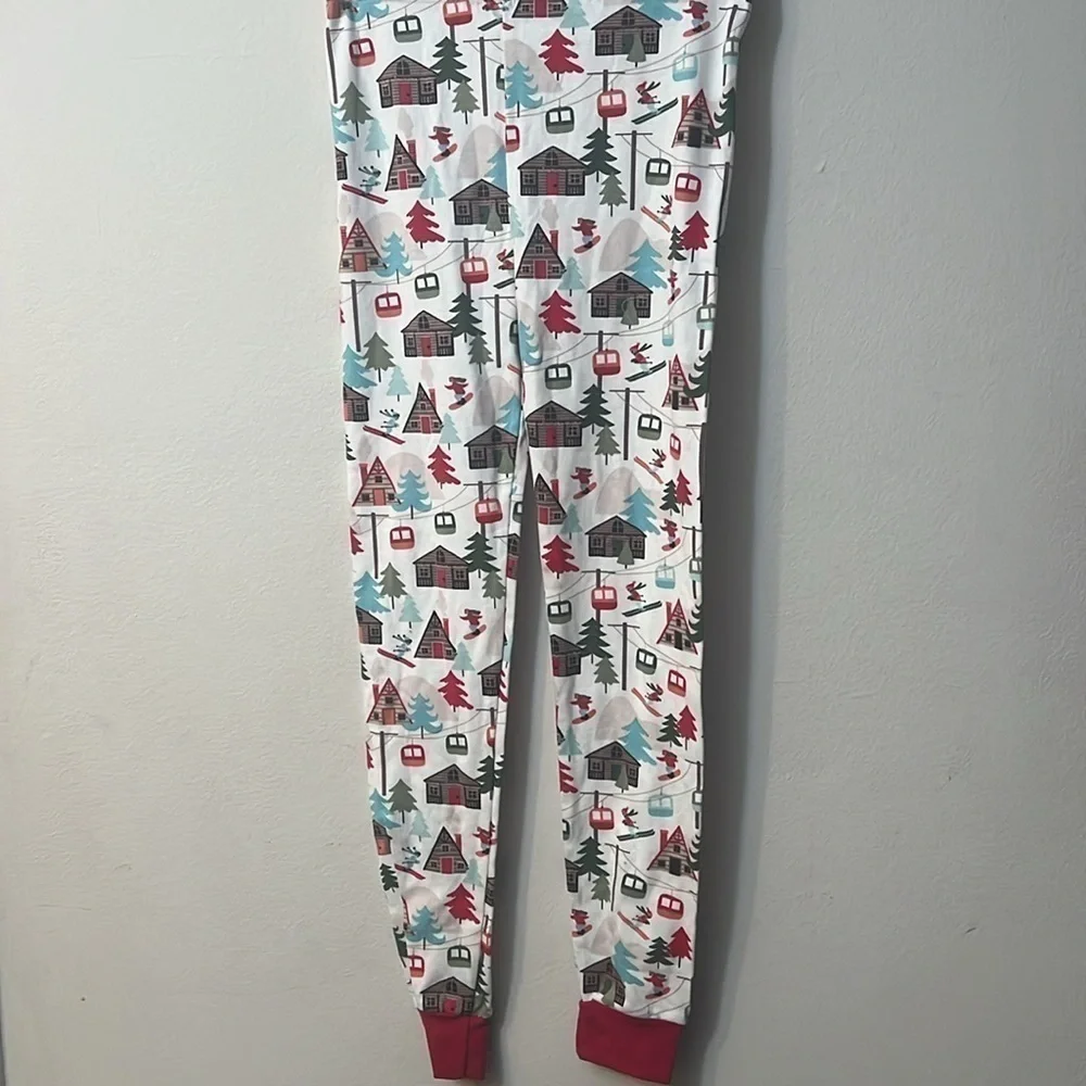 Gymboree pj size 12 holidays/christmas